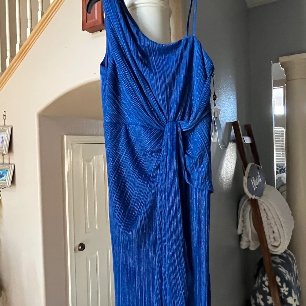 Evening dress, Wedding dress, Prom dress or for formal use - Picture 2 of 4